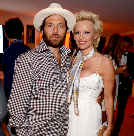 Pamela Anderson Calls off Divorce from Husband Rick Salomon, Couple Still Married