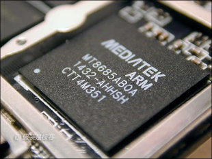主機板使用 MediaTEK MT8685 處理器
