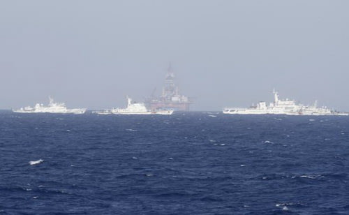 Giàn khoan thứ 2 của Trung Quốc đã đi vào hoạt động tại biển Đông Haiyang-20140627-102518-652