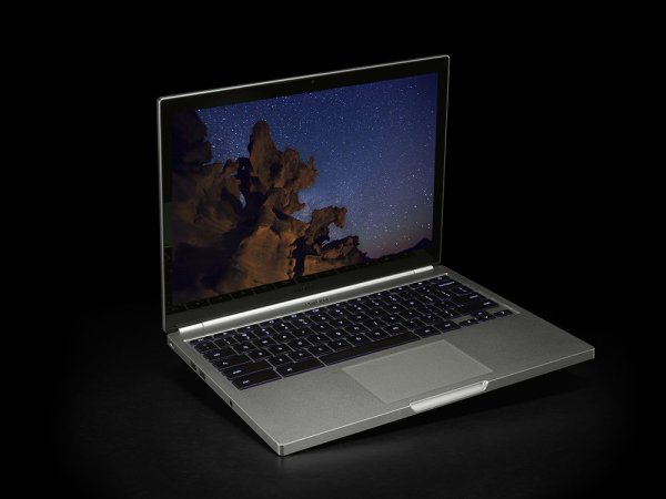 挑戰新 MacBook! Google 揭曉新一代最奇特筆電 Chromebook Pixel