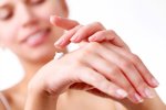 5 cách giảm nhăn da tay hiệu quả