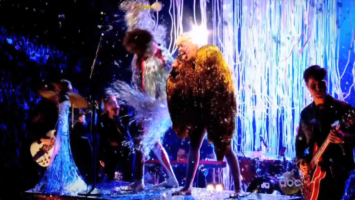 Miley Cyrus and the Flaming Lips