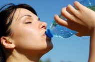 شرب المياه يحفز عمل الدماغ! 20130721104343