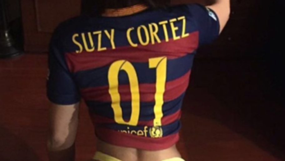 La Liga: 'Miss Bum Bum' turns to Pique after offering nude photos for title win