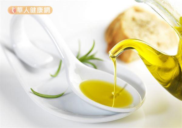 橄欖油有助抗發炎和抗氧化，但是不宜拿來高溫快炒和油炸。