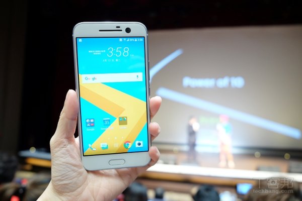 HTC 10 正式亮相，雙 OIS 鏡頭、標配 Hi-Res 耳機，4/15 開賣