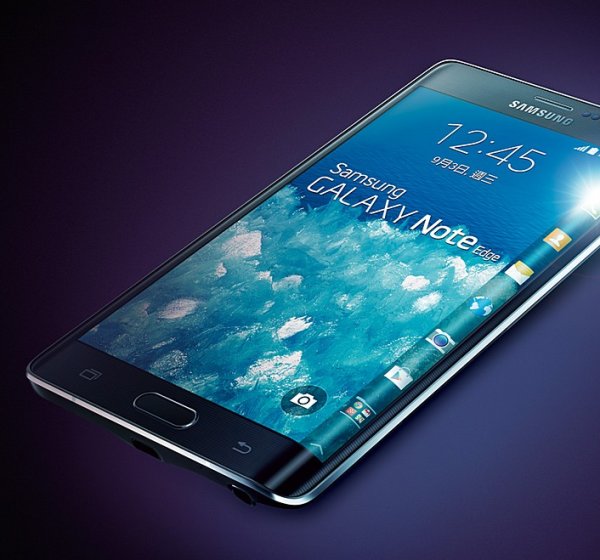 ▲據傳Samsung Galaxy Note 5，將配置USB-Type C介面。