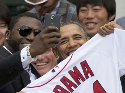 Gunakan Foto Presiden Obama, Samsung Dikecam Gedung Putih!