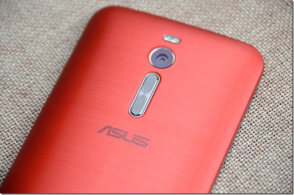ASUS ZenFone 2 智慧型手機正式在台亮相 平價高規質感更好
