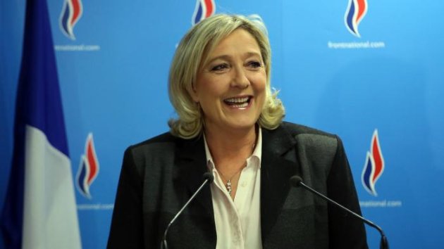Municipales : "La stratégie de Marine Le Pen est une réussite"
