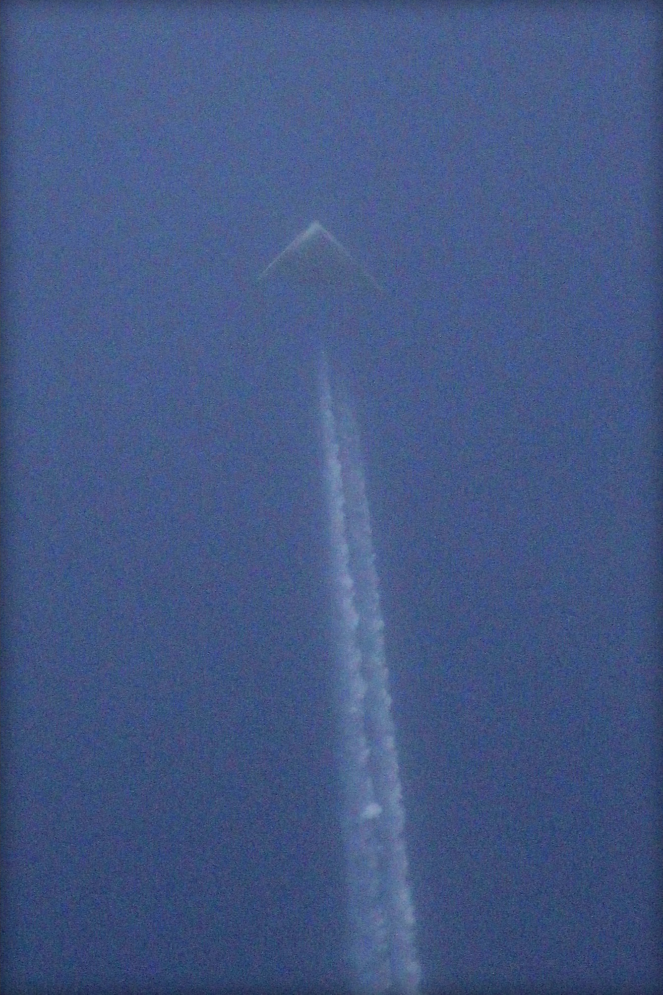 Un objet étrange dans le ciel du Kansas ! UFO-pic