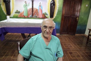 Fallece el religioso Manuel García Viejo, infectado por el virus del ébola B44908d354316f25600f6a70670097b3