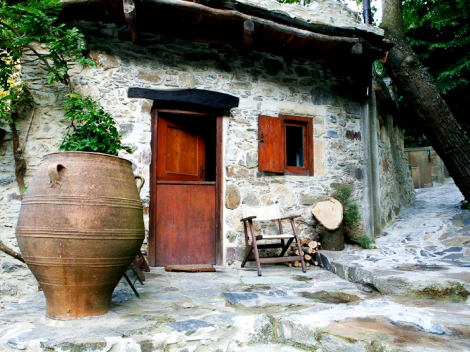 Ενα μαγικό χωριό... κρυμμένος θησαυρός -Τι συμβαίνει στη Μηλιά Χανίων που δεν συμβαίνει πουθενά αλλού στην Ελλάδα;; [εικόνες]