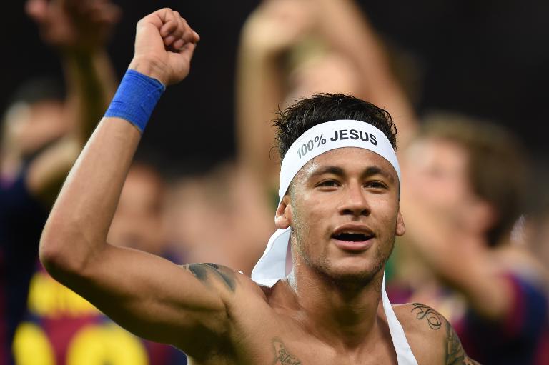 O brasileiro Neymar, do Barcelona, comemora vitória da Liga dos Campeões, em Berlim, no dia 6 de junho de 2015