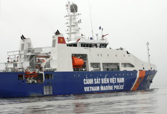 CSB 8003 và 8001 mới được lực lượng Cảnh sát biển đưa vào hoạt động một năm trở lại đây nhưng đã có kinh nghiệm bám biển dày dạn. Ảnh: Tàu CSB 8001