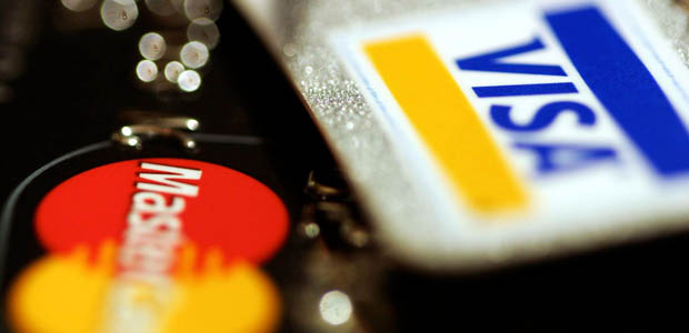 Hal-Hal Berbahaya Tentang Kartu Kredit dan Bagaimana Menghindarinya