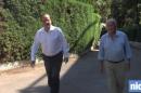 VIDEO. A Cannes, François Hollande rend visite à son père