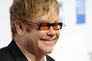 Elton John, «très fier de la Grande Bretagne», va se marier avec son compagnon David Furnish