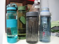 多喝水未必助健康 過量可能「水中毒」