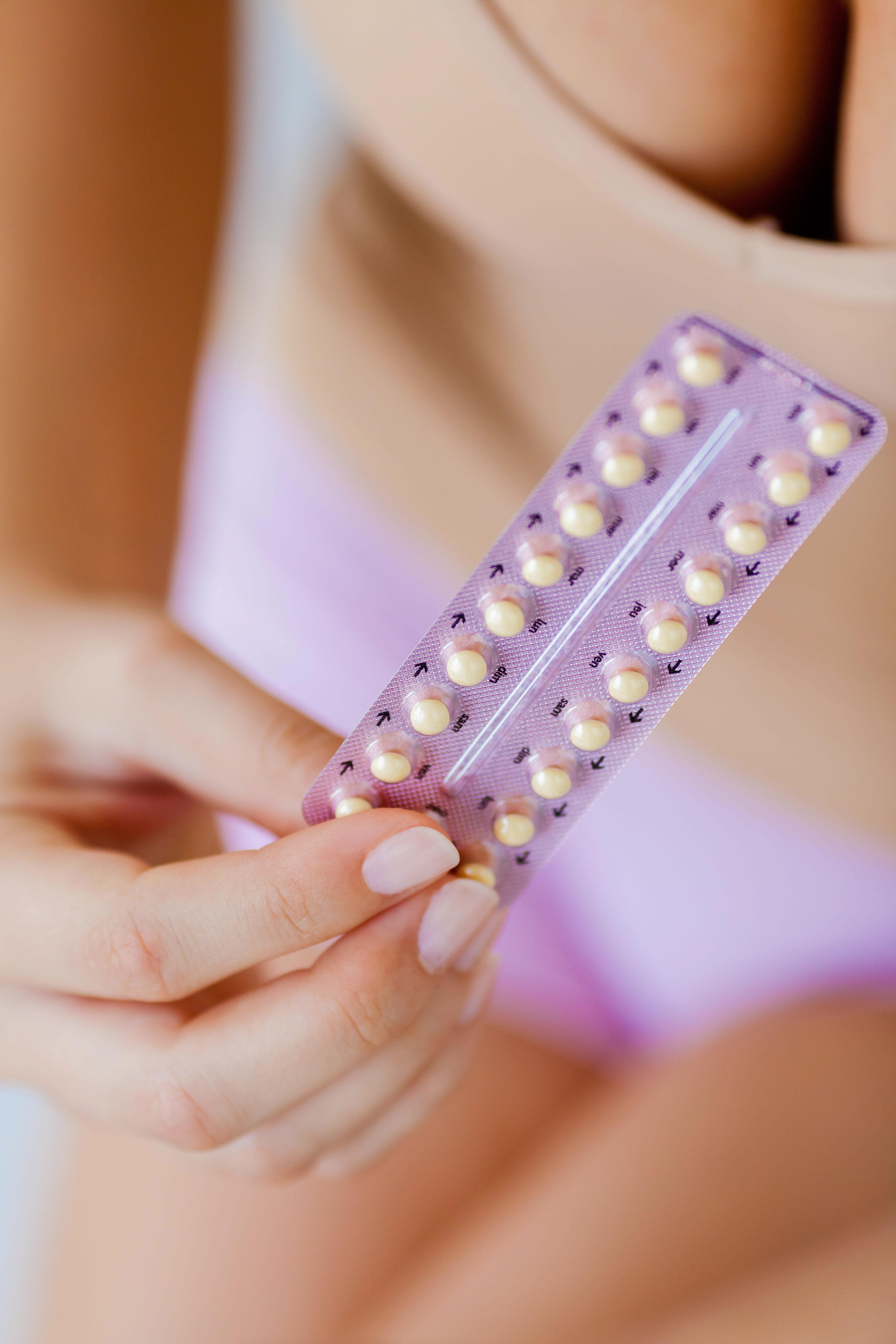 the-pill-linked-to-breast-cancer-risk-for-younger-women