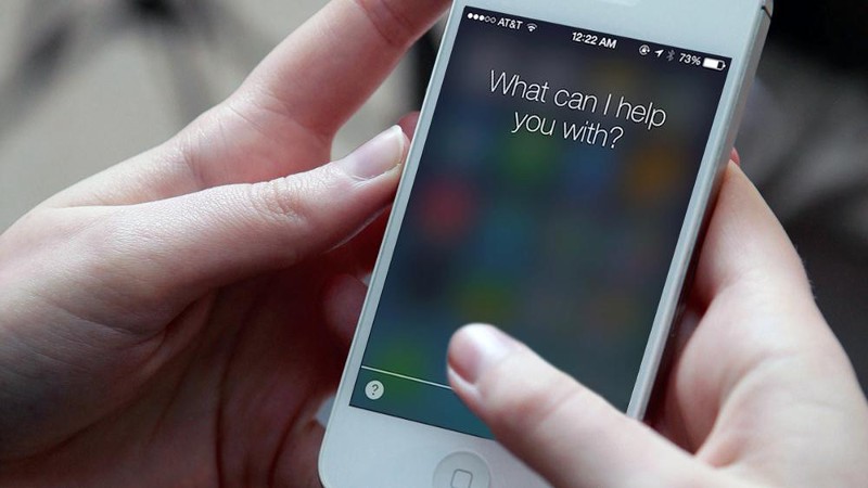 How to Make Your iPhone Read Anything Out Loud 
