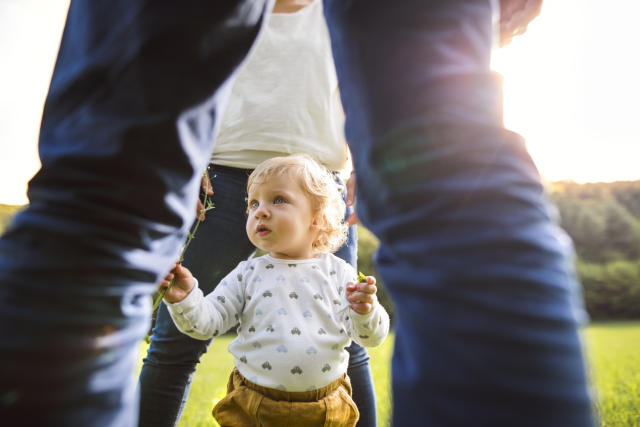 A British couple are raising their baby gender-neutral to protect them from 'unconscious bias' [Photo: posed by models Getty]