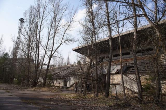 Un estadio abandonado en Prípiat, cerca de la central nuclear de Chernóbil, en la Zona de Exclusión, Ucrania (Foto: Vitaliy Holovin / Corbis a través de Getty images).