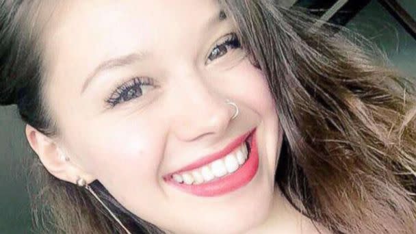 PHOTO: Sarah Papenheim, 21, was found stabbed to death in her home where she was studying abroad in Rotterdam, Netherlands. December 13, 2018. (Facebook/Sarah Papenheim)