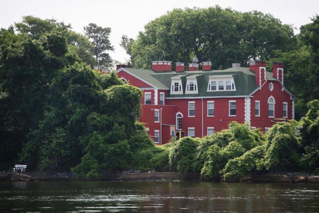 Part of the Russian Federation's riverfront compound is seen from the water on Maryland's Eastern Shore in Centreville, Maryland on June 16, 2017. (Photo: Jim Watson/AFP/Getty Images)