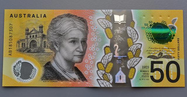 Australia imprime los billetes de 50 dólares con faltas de ortografía