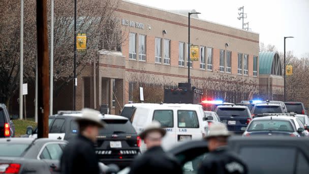PHOTO: Deputies and federal agents converge on Great Mills High School, the scene of a shooting, March 20, 2018 in Great Mills, Md. (Alex Brandon/AP)