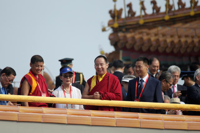 Der regimetreue Penchen Lama Tibets, Gyeltshen Norbu, während der Parade (Bild: Reuters/Jason Lee)