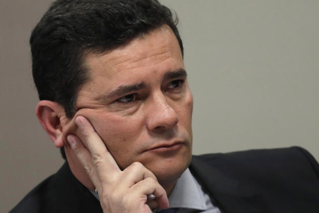 PT pede prisão de Sergio Moro por acesso ilegal a inquérito de hackers - Foto: AP Photo/Eraldo Peres