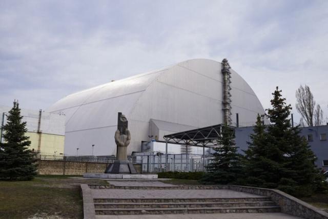 Vista del nuevo confinamiento seguro sobre la unidad 4 de la central nuclear de Chernóbil, en la Zona de Exclusión, Ucrania (Foto: Vitaliy Holovin / Corbis a través de Getty images).