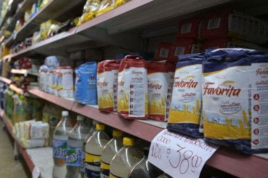 La inflación ayuda a conocer cuánto variarán los precios de productos básicos.. Foto: Getty Images.