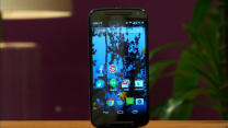 5-inch Moto G fits your budget and your hand